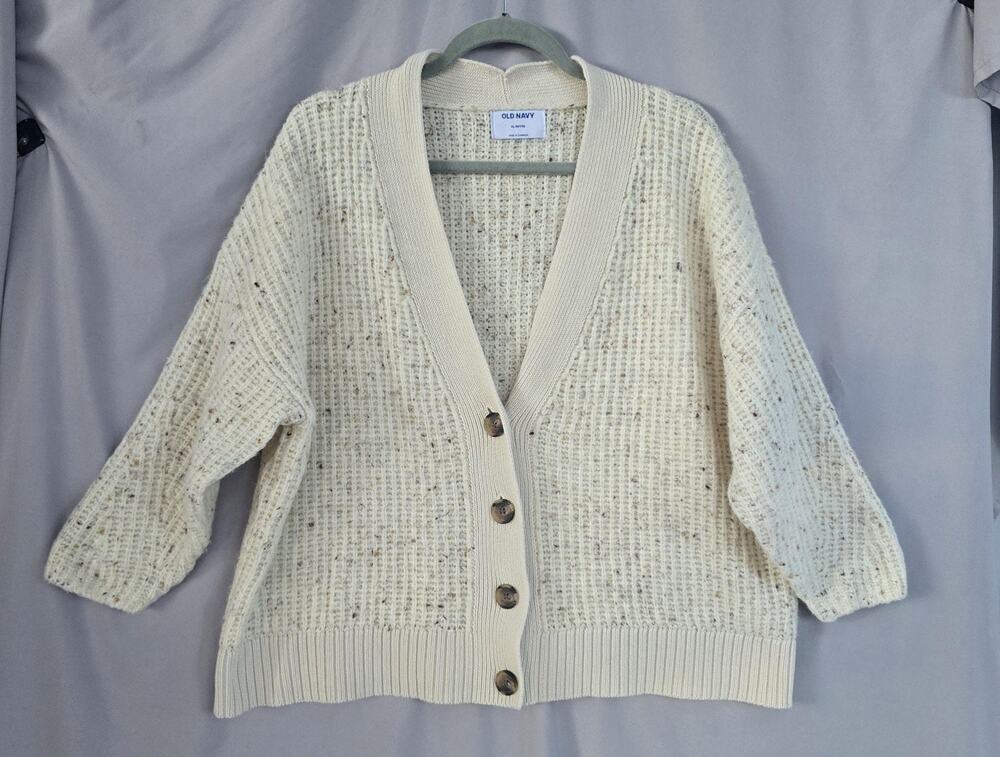 Old Navy Cardigan Sweater Womens XL Petite White Chunky Knit Button Front